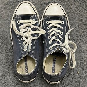 Converse Navy Blue Canvas Shoes Low Top Women's Size 7